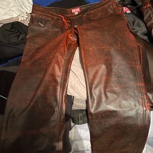 Top and bottom leather J-Ram jacket and P-Revol trousers